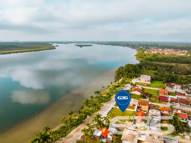 Terreno à Venda: Oportunidade Imperdível em Balneá