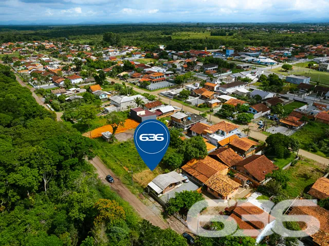 VENDE-SE TERRENO PRONTO PARA CONSTRUÇÃO NO BAIRRO