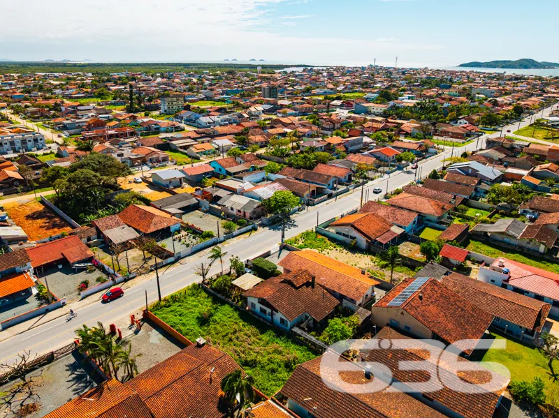 Oportunidade Imperdível em Balneário Barra do Sul