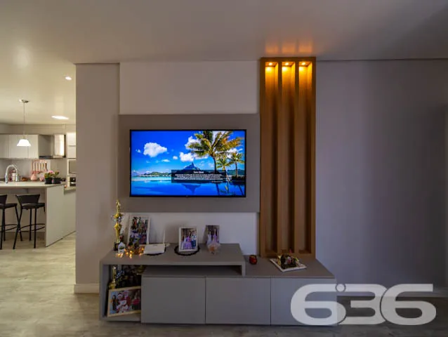 EXCELENTE CASA COM 1 SUÍTE E 2 QUARTOS EM BALNEÁRI