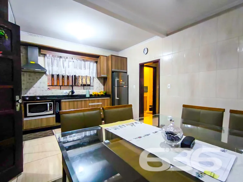 BELA RESIDĂNCIA COM SUĂTE + 3 QUARTOS NO BAIRRO IT