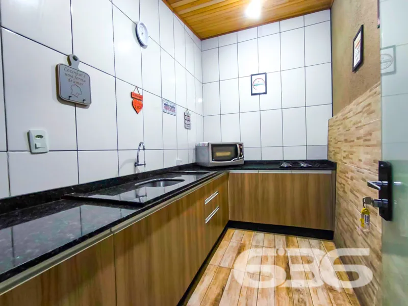 BELA RESIDĂNCIA COM SUĂTE + 3 QUARTOS NO BAIRRO IT