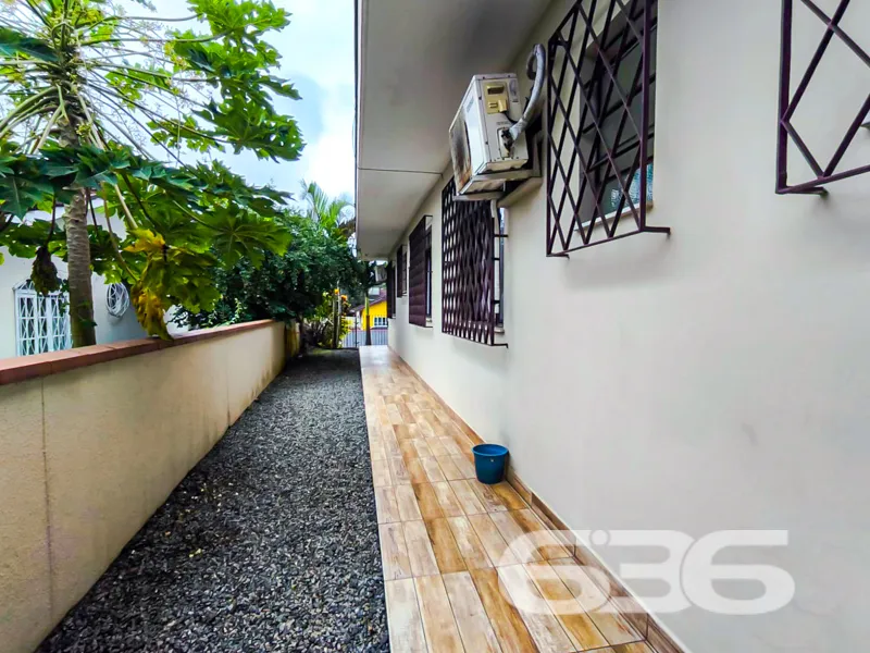 BELA RESIDĂNCIA COM SUĂTE + 3 QUARTOS NO BAIRRO IT