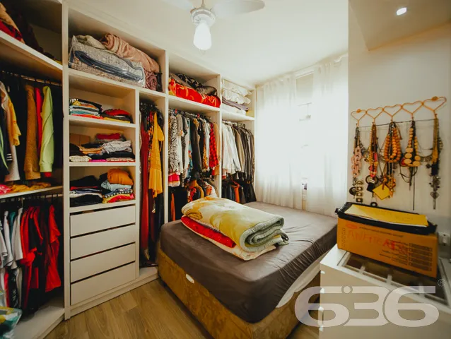 BELA RESIDĂNCIA COM SUĂTE + 3 QUARTOS NO BAIRRO IT