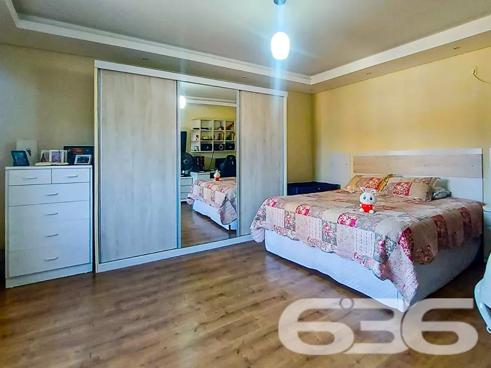 RESIDÊNCIA COM SUÍTE + 3 QUARTOS CADA NO BAIRRO BO