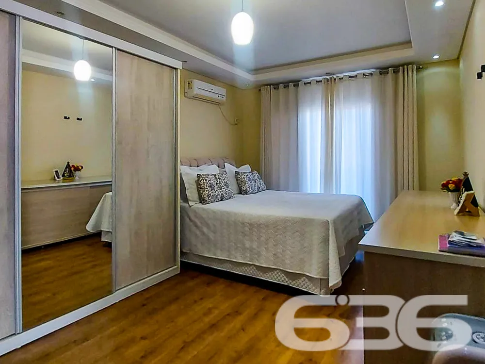 RESIDÊNCIA COM SUÍTE + 3 QUARTOS CADA NO BAIRRO BO