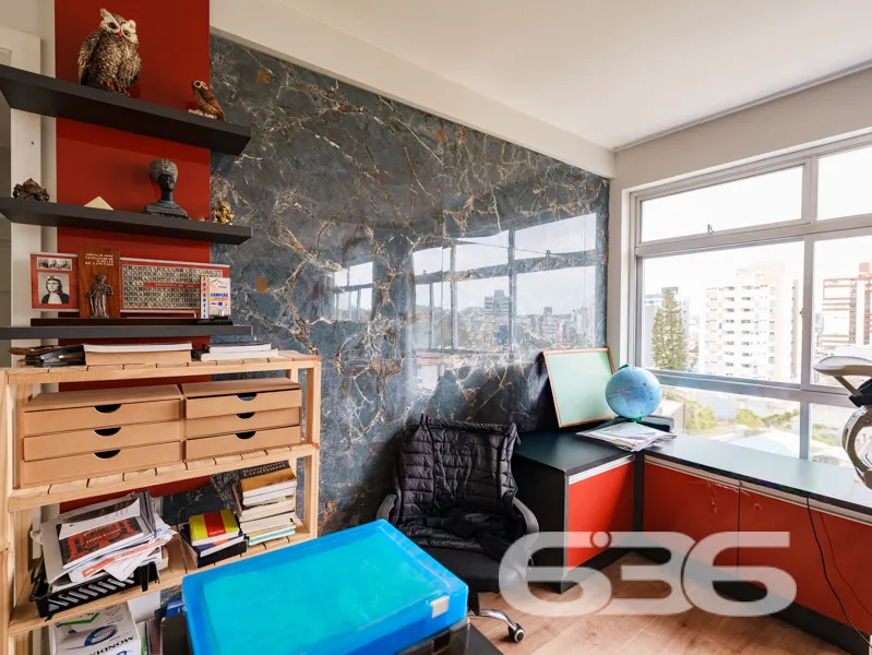 Apresentamos este apartamento localizado no coraçã