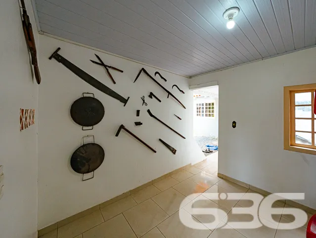 CHÁCARA NO BAIRRO PINHEIROS: ESPAÇO, CONFORTO E NA