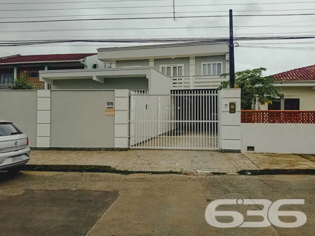 OPORTUNIDADE DE SOBRADO COM 4 QUARTOS, NO BAIRRO B