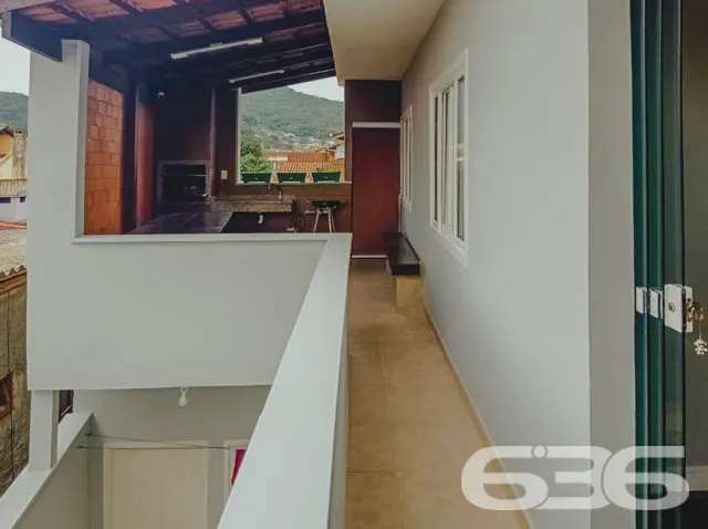 OPORTUNIDADE DE SOBRADO COM 4 QUARTOS, NO BAIRRO B