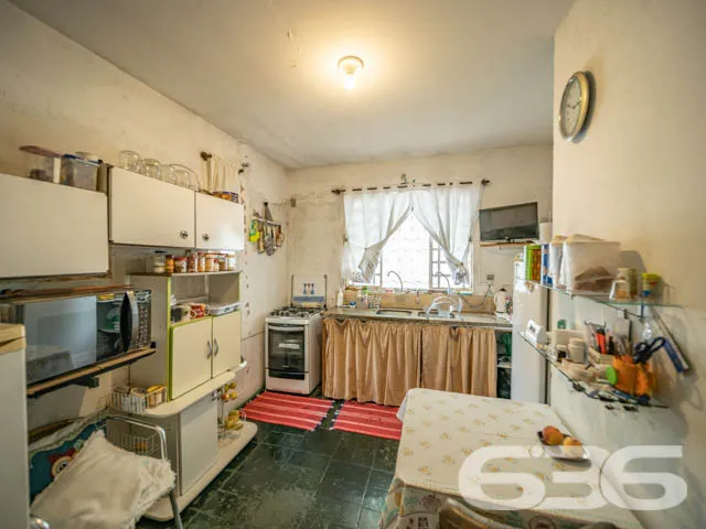 MAGNĂFICA CASA COM 2 SUĂTE E 1 QUARTO, NO BAIRRO B