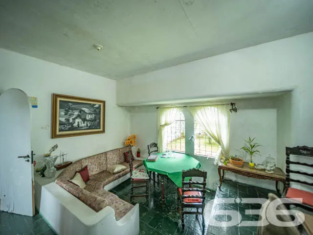 MAGNĂFICA CASA COM 2 SUĂTE E 1 QUARTO, NO BAIRRO B