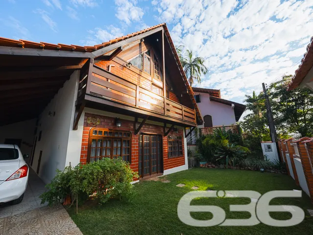 Descubra o encanto dessa residência padrão sobrado