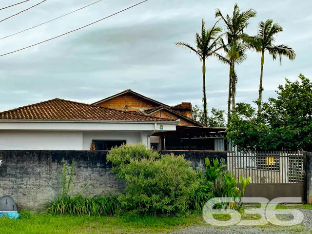RESIDĂNCIA COM 2 DORMITĂRIOS NO BAIRRO VILA NOVA