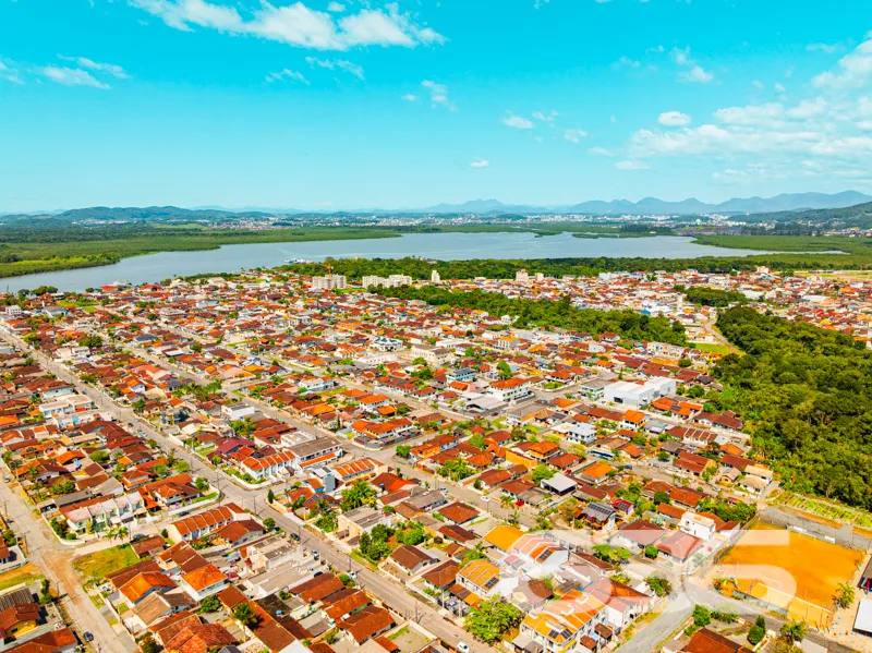 Excelente Oportunidade de Investimento: Casa Térre
