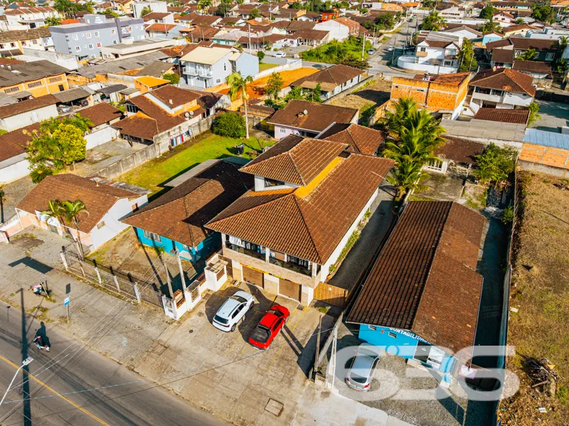 Sobrado PadrĂŁo de Alto PadrĂŁo Ă  Venda â Bairro Ita
