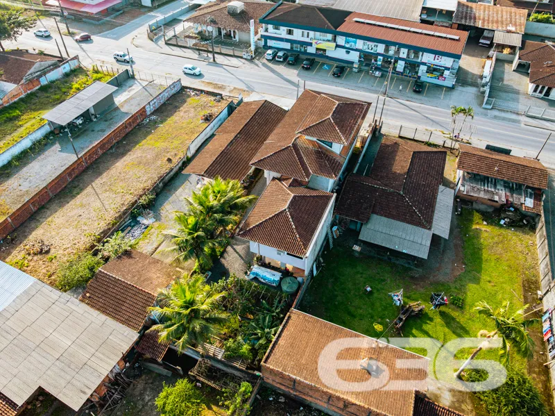 Sobrado PadrĂŁo de Alto PadrĂŁo Ă  Venda â Bairro Ita