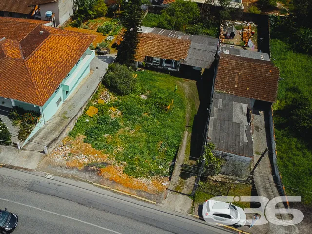 VENDE-SE TERRENO NO BAIRRO GUANABARA - ESTUDA PERM