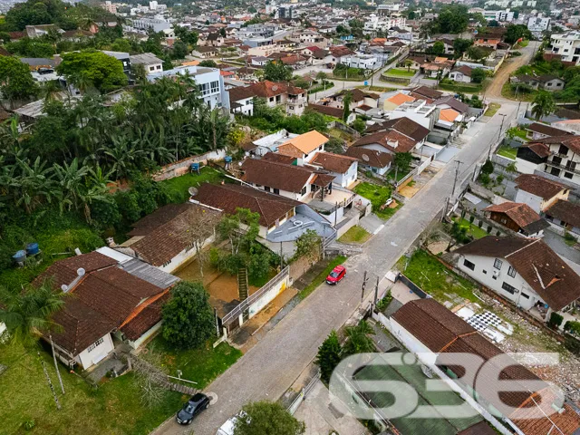 CASA COM 2 QUARTOS NO BAIRRO GUANABARA - ESTUDA PE