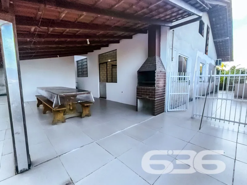 Seu novo lar com vista para a natureza no coração