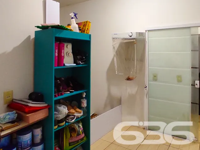 IMÓVEL COM 3 QUARTOS NO BAIRRO IRIRIÚ - ESTUDA PER