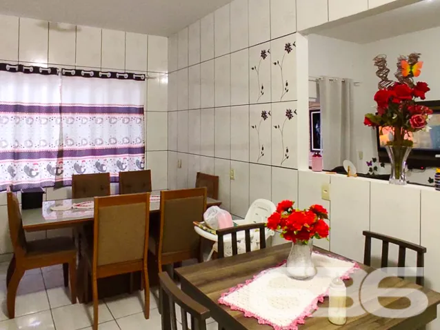 IMÓVEL COM 3 QUARTOS NO BAIRRO IRIRIÚ - ESTUDA PER