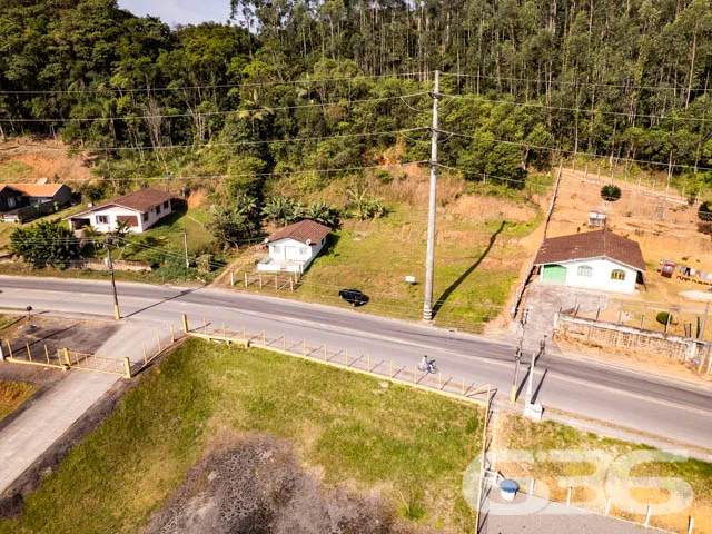 MAGNÍFICO TERRENO À VENDA NO BAIRRO ITINGA, EM JOI