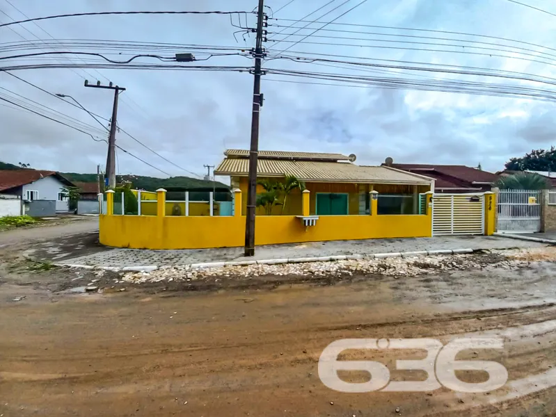 Imóvel térreo em terreno de esquina com 502 m² no 
