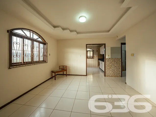 OPORTUNIDADE DE CASA COM 3 QUARTOS, NO BAIRRO JAR