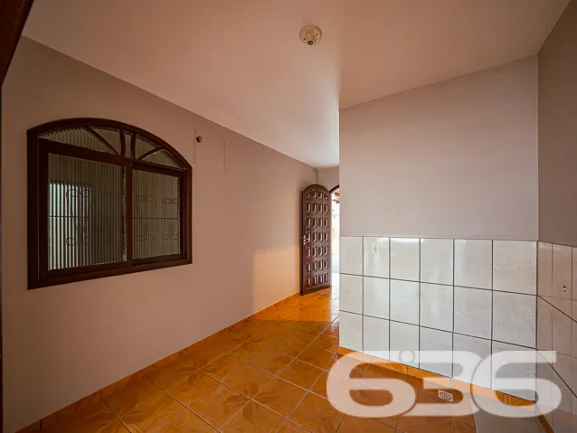 OPORTUNIDADE DE CASA COM 3 QUARTOS, NO BAIRRO JAR