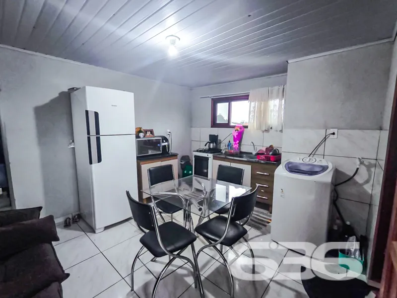 Residência térrea à venda no bairro Parque Guarani