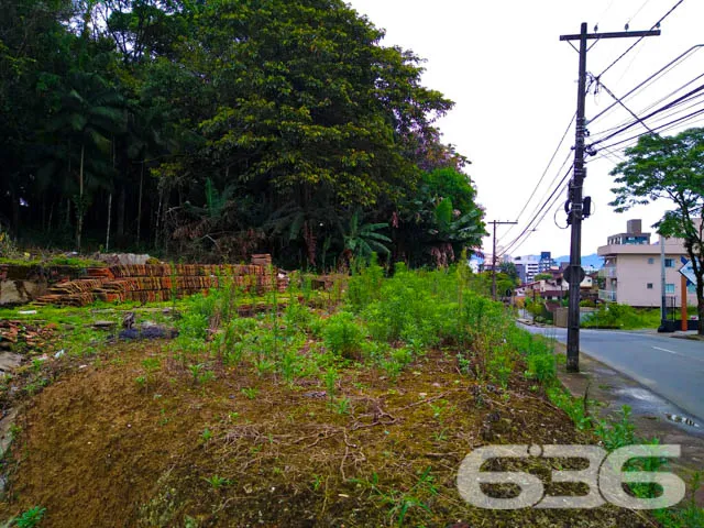 OPORTUNIDADE DE TERRENO, NO BAIRRO BOM RETIRO, EM