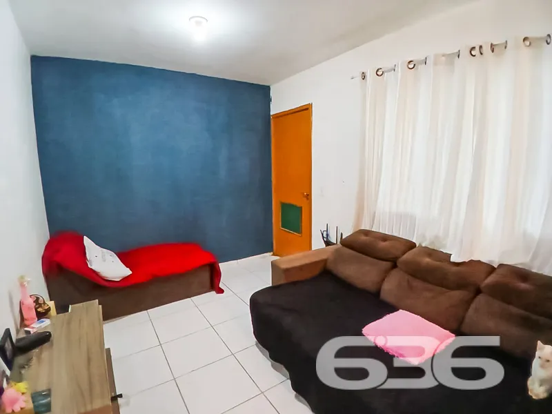 Apresentamos o apartamento, localizado em um condo