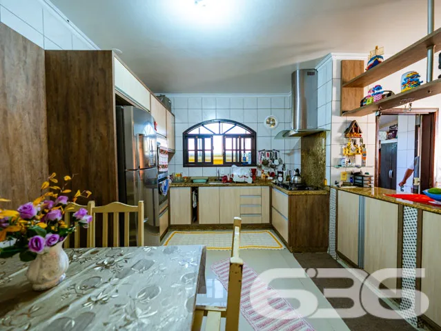 Descubra o encanto e a funcionalidade nesta residê