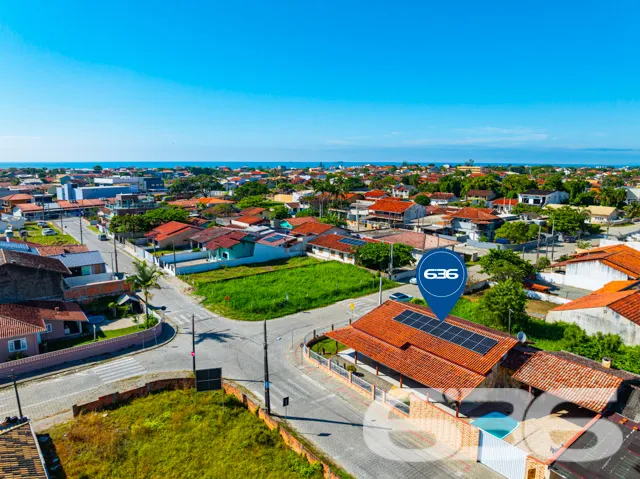 Descubra o encanto e a funcionalidade nesta residê