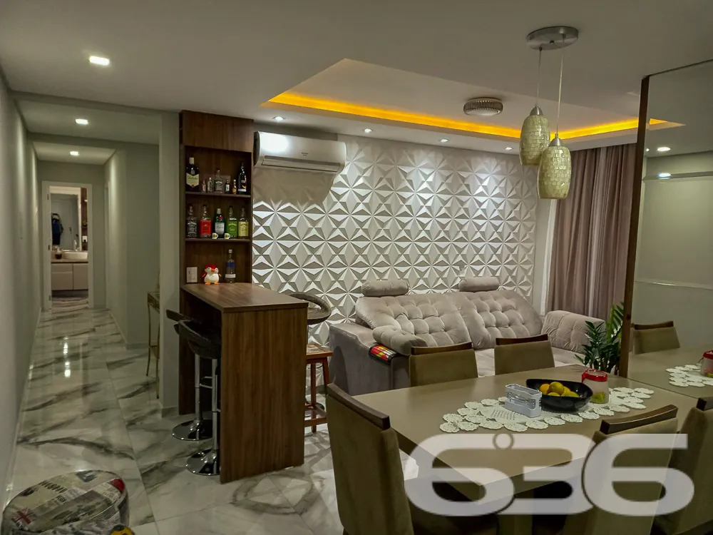 Apartamento no cobiçado bairro Bom Retiro, uma com