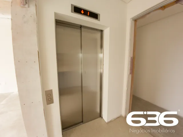 BELÍSSIMO APARTAMENTO DE ALTO PADRÃO NO CENTRO DE