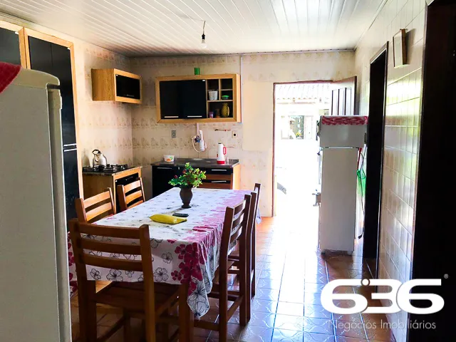 EXCELENTE CASA Ă VENDA NO BAIRRO AVENTUREIRO, EM J