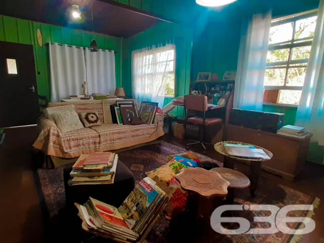 VENDE-SE CHÁCARA COM 4 QUARTOS NO BAIRRO VILA NOVA