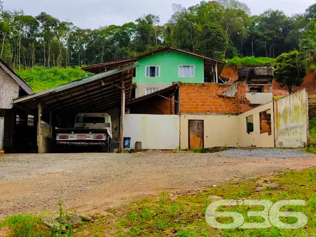 BELÍSSIMO TERRENO NO BAIRRO SANTA CATARINA, EM JOI