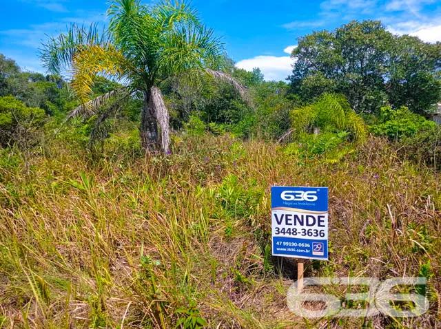 INVISTA NO SEU FUTURO COM ESTE TERRENO NA PRAIA DO