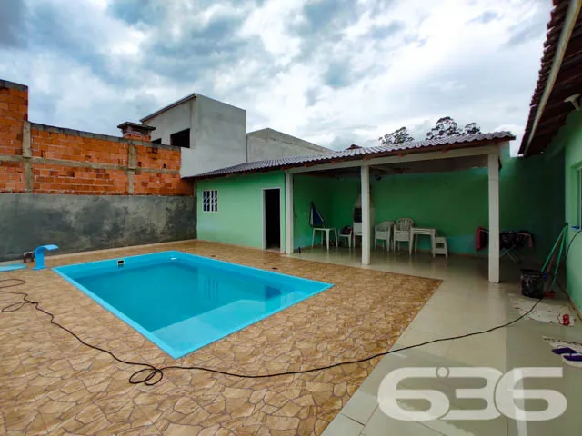 EXCELENTE CASA COM 1 SUĂTE E 1 QUARTO EM ARAQUARI,