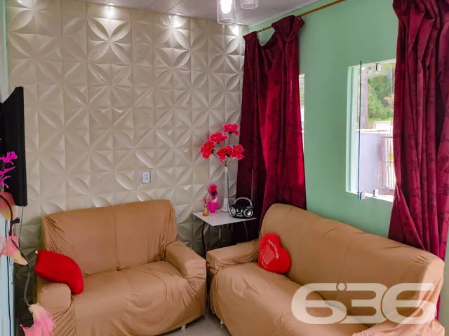 EXCELENTE CASA COM 1 SUĂTE E 1 QUARTO EM ARAQUARI,