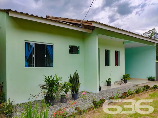 EXCELENTE CASA COM 1 SUĂTE E 1 QUARTO EM ARAQUARI,