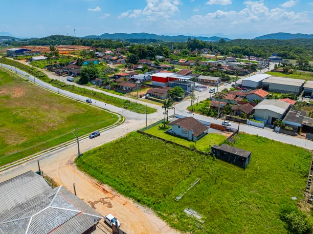 Descubra um terreno com potencial ilimitado em Por