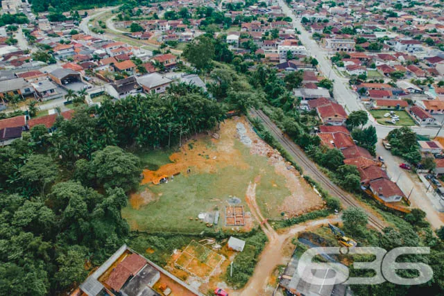 BELÍSSIMO TERRENO À VENDA, NO BAIRRO PARQUE GUARAN