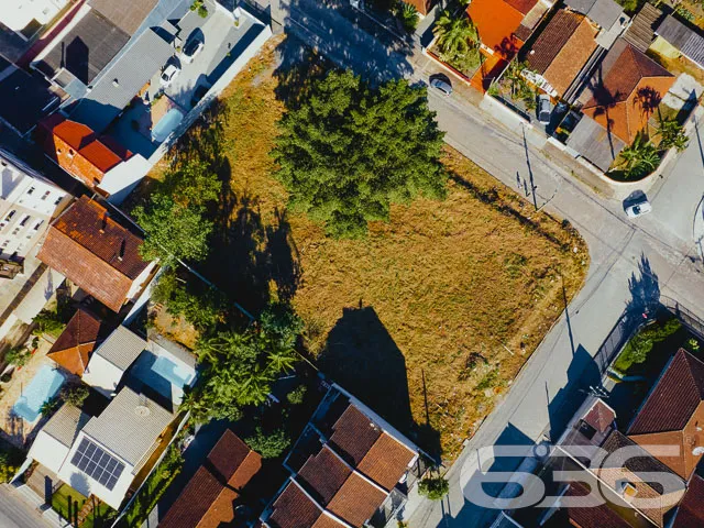 EXCELENTE TERRENO, NO BAIRRO NOVA BRASÍLIA, EM JOI