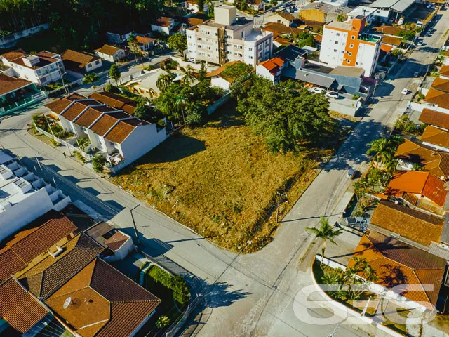 EXCELENTE TERRENO, NO BAIRRO NOVA BRASÍLIA, EM JOI