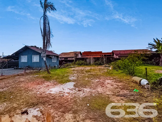 VENDE-SE TERRENO EM SÃO FRANCISCO DO SUL, SANTA CA