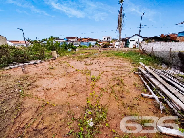 VENDE-SE TERRENO EM SÃO FRANCISCO DO SUL, SANTA CA